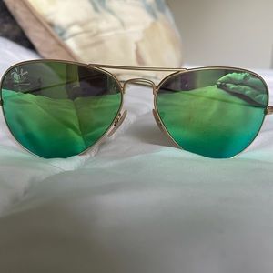 Ray-ban aviators blue/green lense